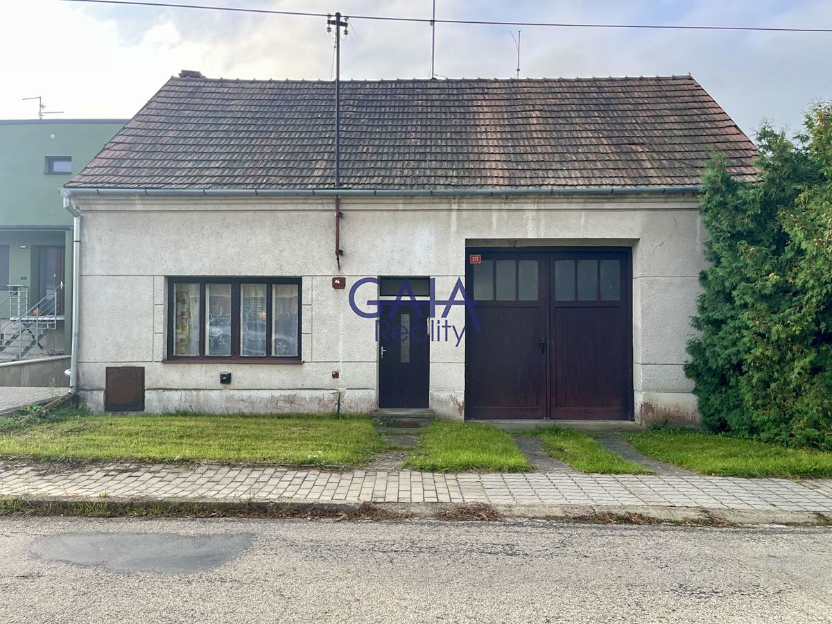 Prodej rodinného domu 176 m², pozemek 785 m²